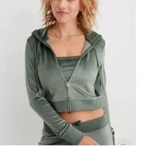 AERIE Dreamy Velour Cropped Hoodie green Size XL